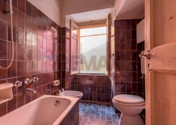 Bagno - Casa semi indipendente VIA MARCONI
 
65, Besano - foto 13