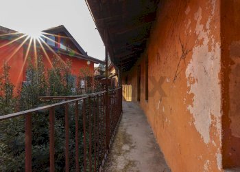 Balcone - Casa semi indipendente VIA MARCONI
 
65, Besano - foto 17