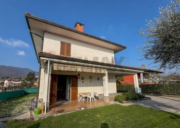 Casa all\'aperto - Villa Via Logaccio
 
16, Saltrio - foto 4
