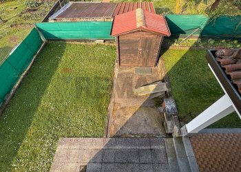 Giardino - Villa Via Logaccio
 
16, Saltrio - foto 20