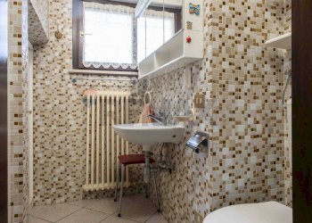 Bagno - Villa Via Logaccio
 
16, Saltrio - foto 30