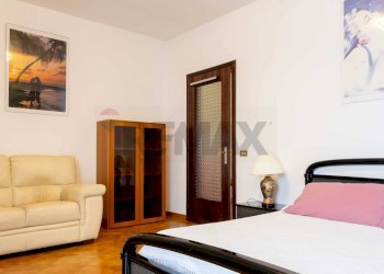 Camera / camera da letto - Villa Via Logaccio
 
16, Saltrio - foto 31