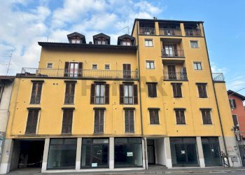 Edificio all\'aperto - Bilocale VIA MAGENTA
 
41, Varese - foto 1