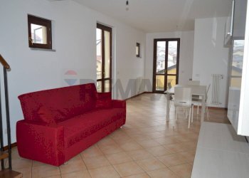 Sala da pranzo - Bilocale VIA MAGENTA
 
41, Varese - foto 5