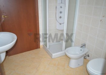 Bagno - Bilocale VIA MAGENTA
 
41, Varese - foto 6