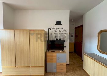 Camera / camera da letto - One-room apartment Via Parini
 
61, Varese - photo 11