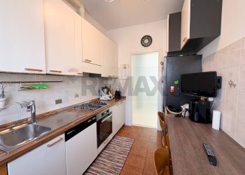 Cucina - Three-room apartment Via Val Pusteria
 
19, Varese - photo 11