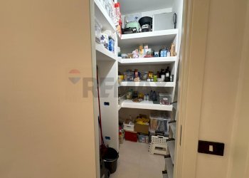 Dispensa di stoccaggio - Three-room apartment Via Val Pusteria
 
19, Varese - photo 18