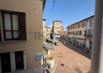 Edificio all\'aperto - Two-room apartment via morazzoni
 
3, Lavena Ponte Tresa - photo 8