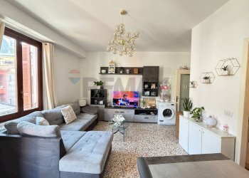 Soggiorno - Two-room apartment via morazzoni
 
3, Lavena Ponte Tresa - photo 10