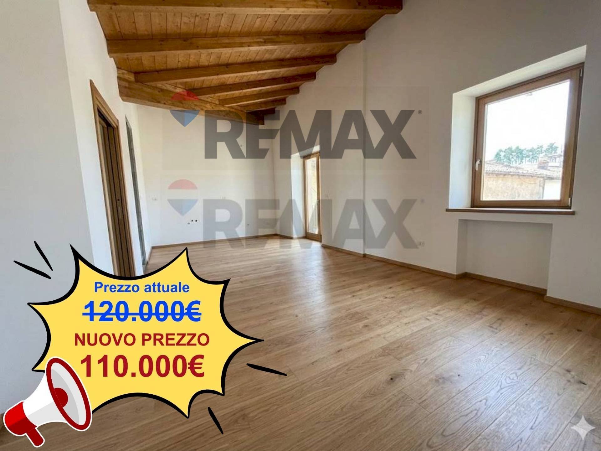 Stanza vuota - Two-room apartment VIA ROMA
 
48, Viggiù - photo 1