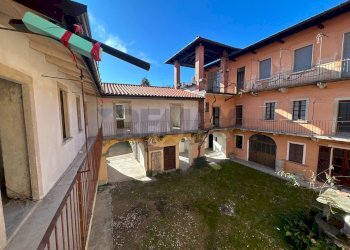 Casa all\'aperto - Two-room apartment VIA ROMA
 
48, Viggiù - photo 3