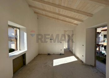 Stanza vuota - Two-room apartment VIA ROMA
 
48, Viggiù - photo 6