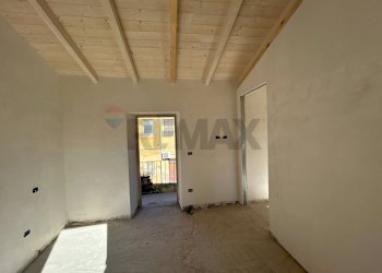 Stanza vuota - Two-room apartment VIA ROMA
 
48, Viggiù - photo 14