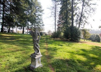 Giardino - Villa via monte bisbino
 
30, Varese - photo 12