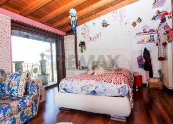 Camera / camera da letto - Villa via monte bisbino
 
30, Varese - photo 30