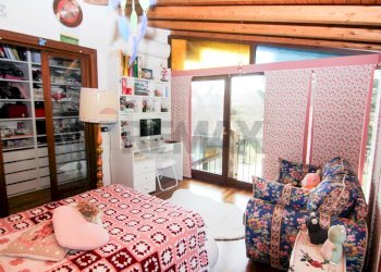 Camera / camera da letto - Villa via monte bisbino
 
30, Varese - photo 32