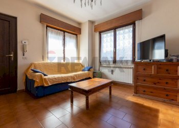 Soggiorno - Two-room apartment Via P. Bozzolo
 
37, Marchirolo - photo 6