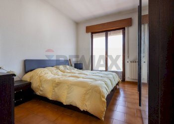 Camera / camera da letto - Two-room apartment Via P. Bozzolo
 
37, Marchirolo - photo 7