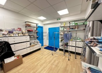 Dispensa di stoccaggio - Negozio Piazza XX settembre
 
1, Varese - foto 10