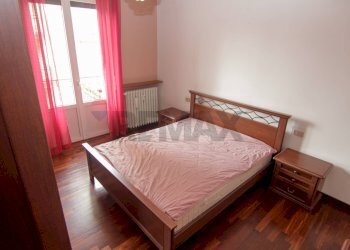 Camera / camera da letto - Trilocale via lazio
 
26, Varese - foto 16