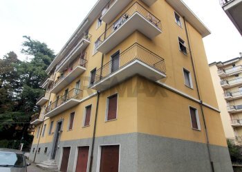 Edificio all\'aperto - Trilocale via lazio
 
26, Varese - foto 29
