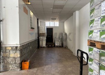 Ricezione / Lobby - Box VIA CARCANO
 
14/A, Varese - foto 7