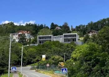 Giardino - Villa Via Ospedale, Viggiù - foto 2