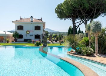 Piscina - Rustic Via delle Selve Nuove
 
11, Ciampino - photo 1