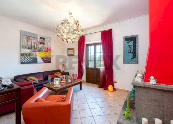 Soggiorno - Rustic Via delle Selve Nuove
 
11, Ciampino - photo 51