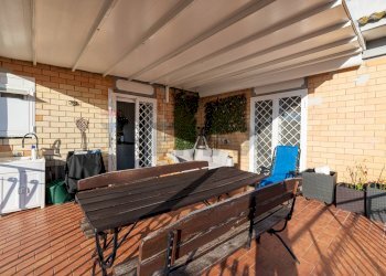 Terrazza - Attico via Ciceruacchio
 
7, Monterotondo - foto 13