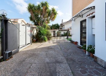 Terrazza - Casa semi indipendente Via Cleofonte Campanini
 
13, Roma - foto 29