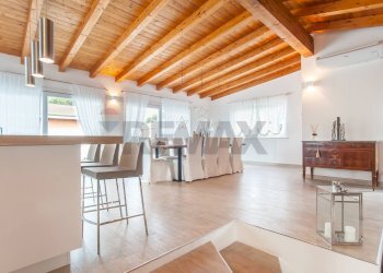 Sala da pranzo - Villa Via Aristonida
4, Roma - foto 7