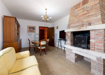 Sala da pranzo - Villa SP. PASCOLARE
 
164, Palombara Sabina - foto 12