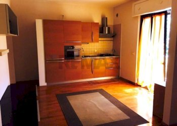 Cucina - Monolocale via Aristofane
 
41, Roma - foto 1