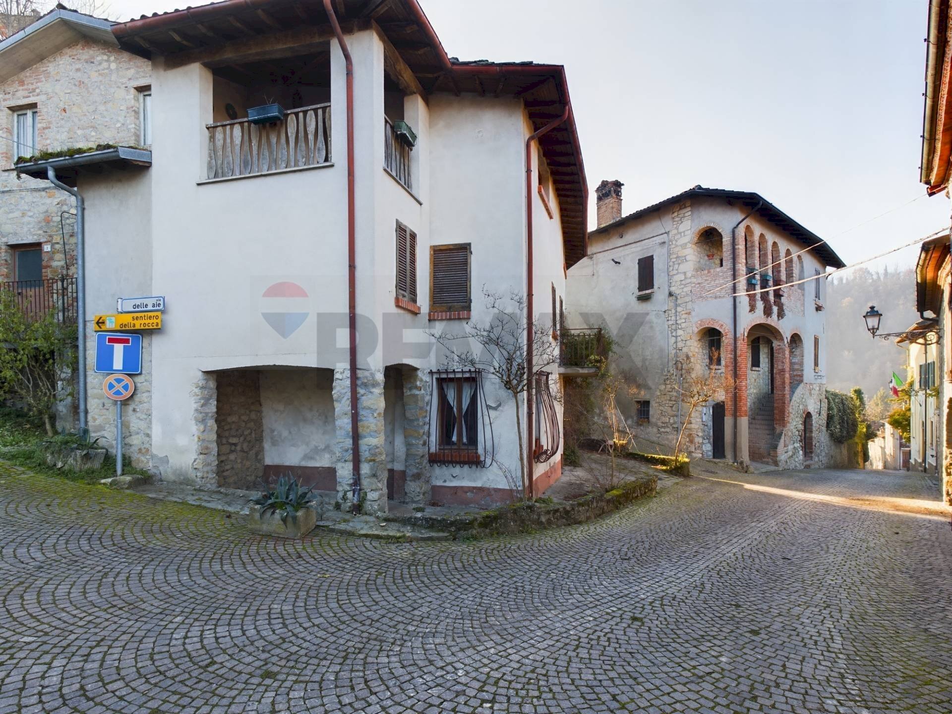 Casa all\'aperto - Independent house Via Municipio
 
14, Fortunago - photo 2