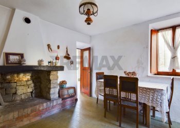 Sala da pranzo - Independent house Via Municipio
 
14, Fortunago - photo 3