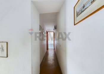 Hall / corridoio - Independent house Via Municipio
 
14, Fortunago - photo 9