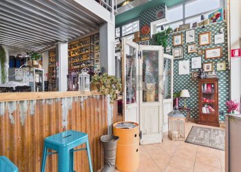 Terrazza - Commercial Activity via Leonardo Da Vinci
 
2, Casarile - photo 2