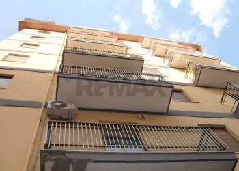 Edificio all\'aperto - Commercial Premises Via Carmelo Onorato
 
44, Palermo - photo 14