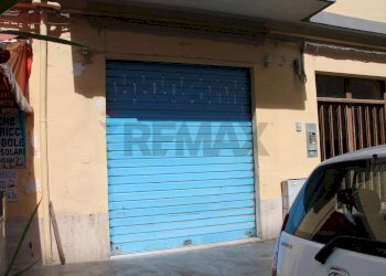 Edificio all\'aperto - Commercial Premises Via Carmelo Onorato
 
44, Palermo - photo 15