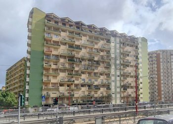 Prospetto principale - Quadrilocale Viale Regione Siciliana Nord Ovest
 
2629, Palermo - foto 4