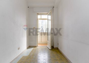 Camera - Quadrilocale Viale Regione Siciliana Nord Ovest
 
2629, Palermo - foto 18