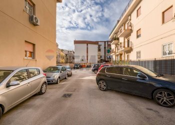 AREA PRCHEGGI - Quadrilocale Via Cruillas
 
63, Palermo - foto 19