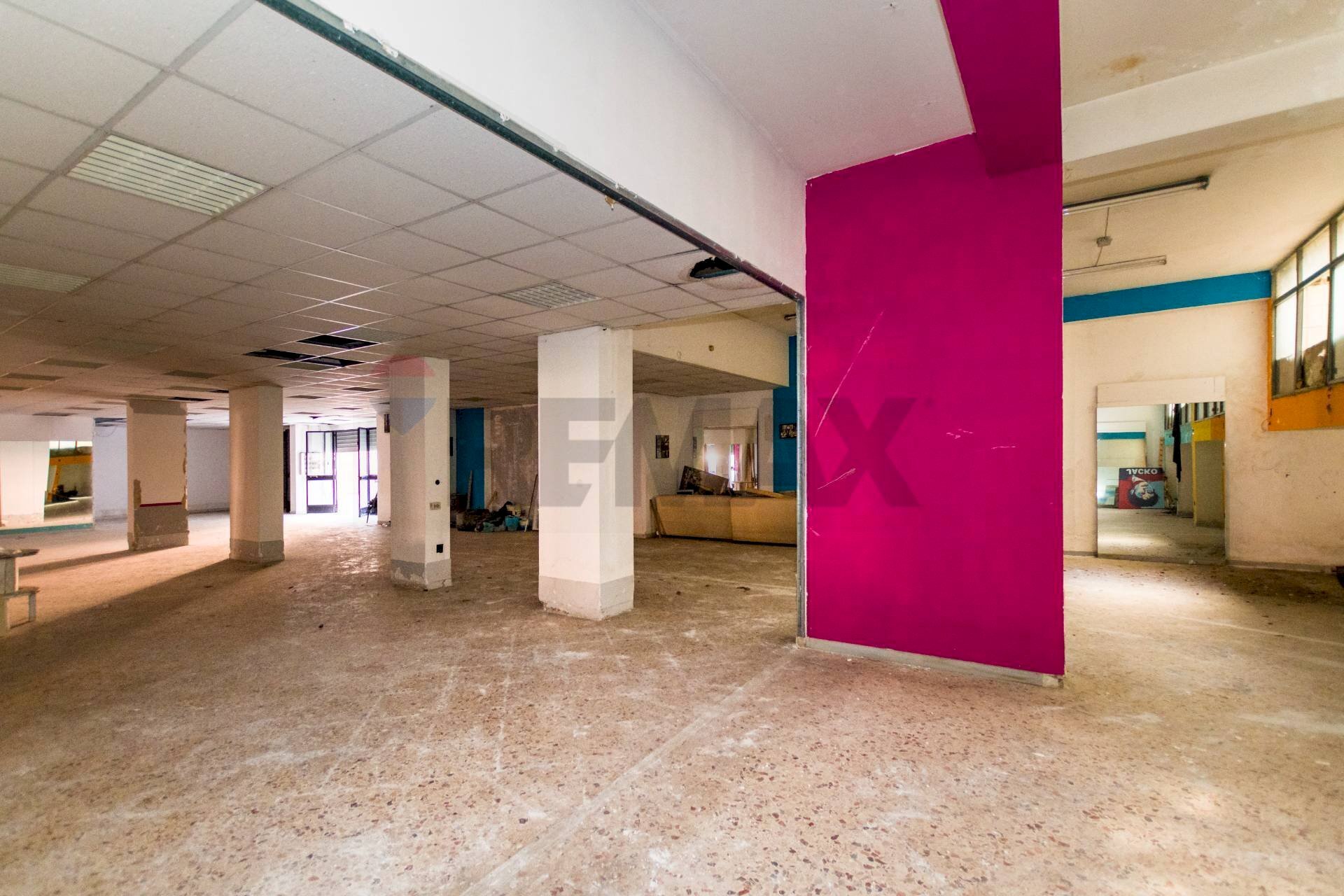 Stanza vuota - Locale Commerciale Via Conceria
 
88, Palermo - foto 3