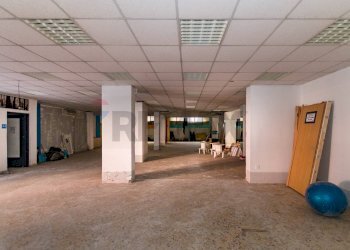 Sala - Locale Commerciale Via Conceria
 
88, Palermo - foto 2