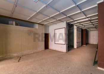 Stanza vuota - Locale Commerciale Via Conceria
 
88, Palermo - foto 23