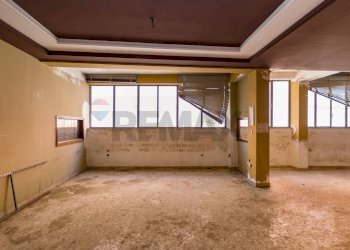 Stanza vuota - Locale Commerciale Via Conceria
 
88, Palermo - foto 25