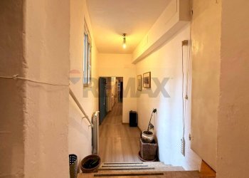 Hall / corridoio - Trilocale Via Delle Moline
 
7, Bologna - foto 18