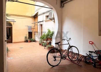 Terrazza - Trilocale Via Delle Moline
 
7, Bologna - foto 6